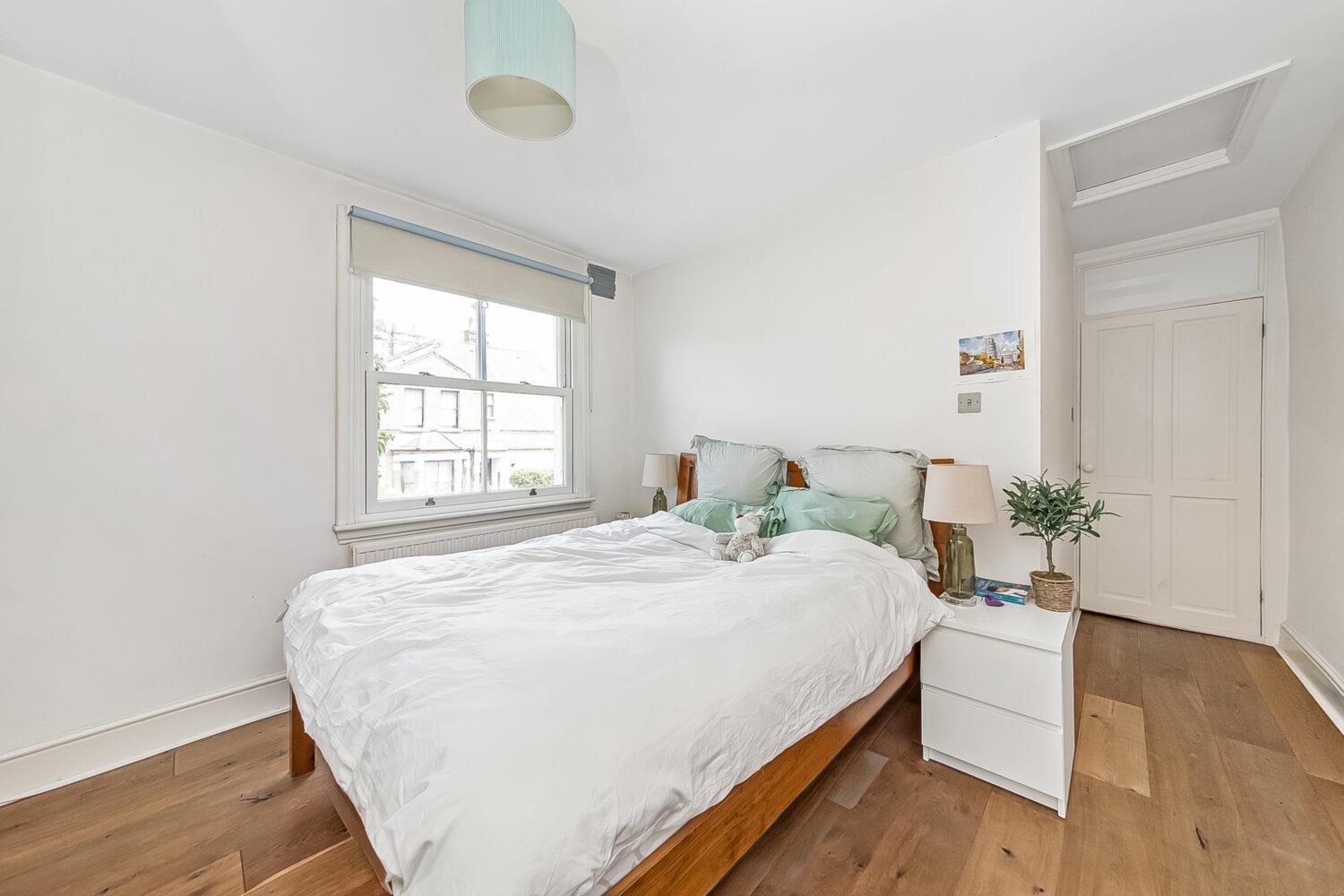 Property Image 4af8b475-b3dd-4bed-b189-79916955e740