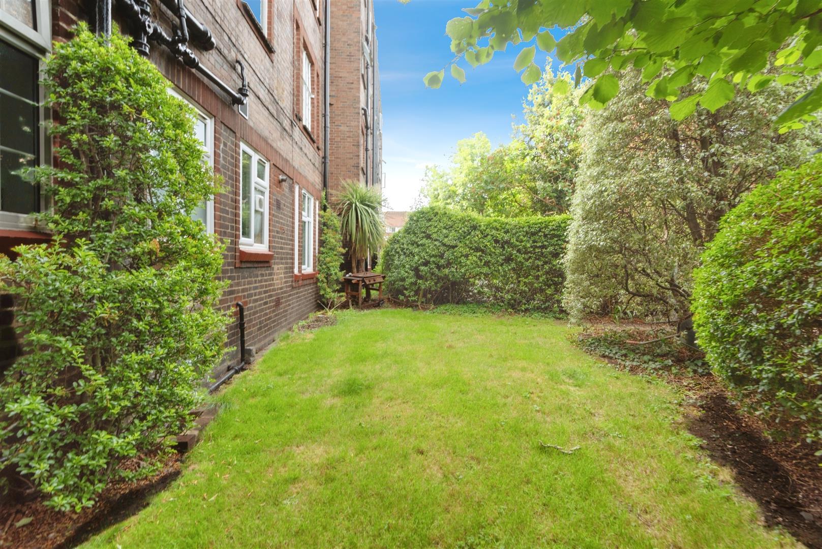 Property Image 4b0122a1-2630-4eb7-8e49-2dd0e22b84f4