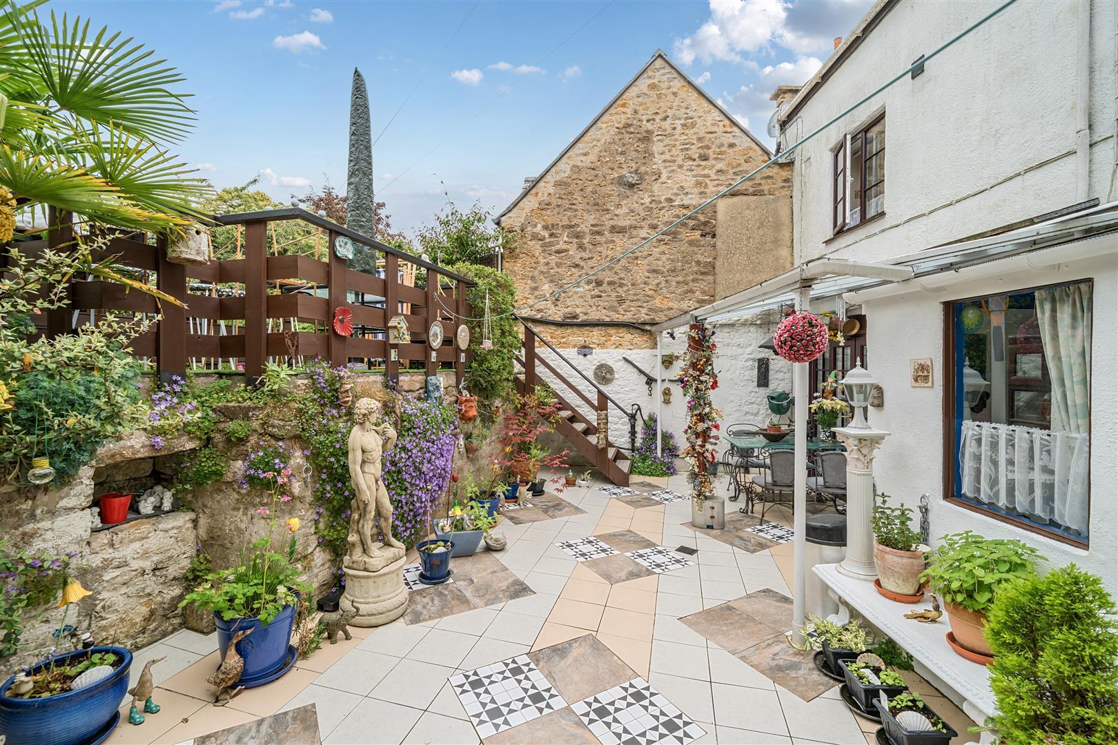 Property Image 4b06480a-b059-490d-9bf8-69c881fc17a3