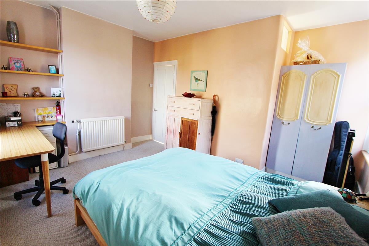 Property Image 4b1029f3-b3f7-43d7-8e9f-64198e022902