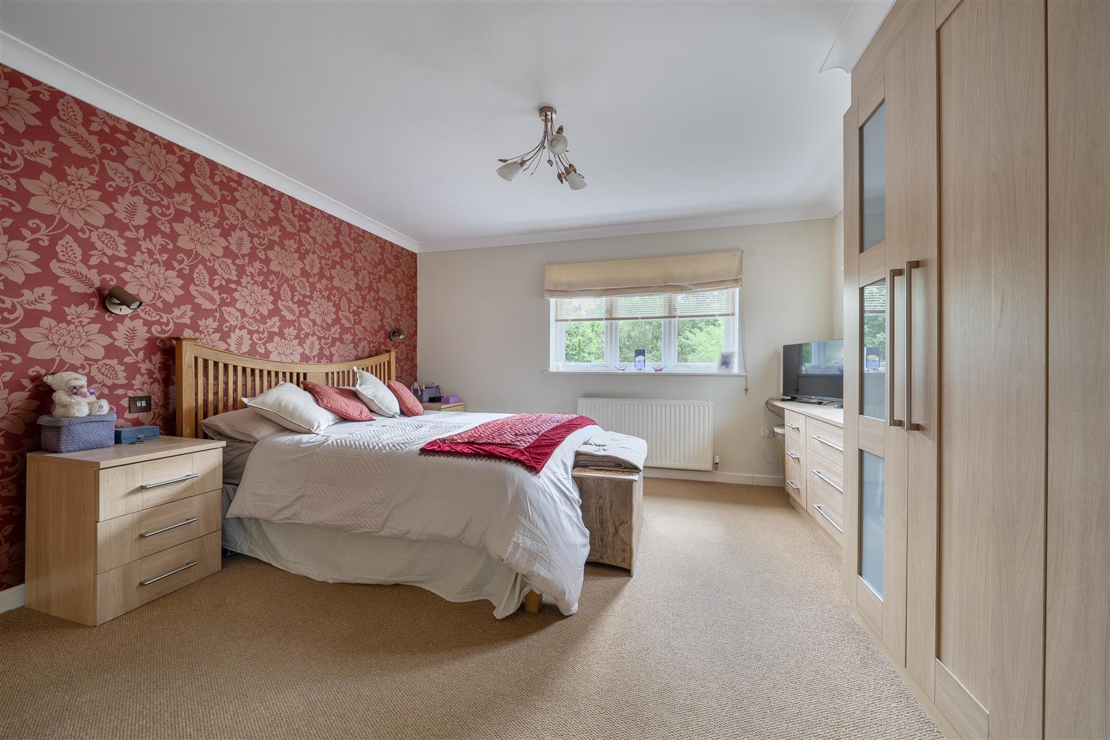 Property Image 4b13d0fa-e38f-4be4-a8dd-f6f89b74bb1a
