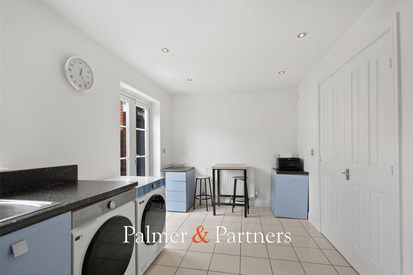 Property Image 4b20bedb-fd5e-4e90-b09c-fb01a3f442f7