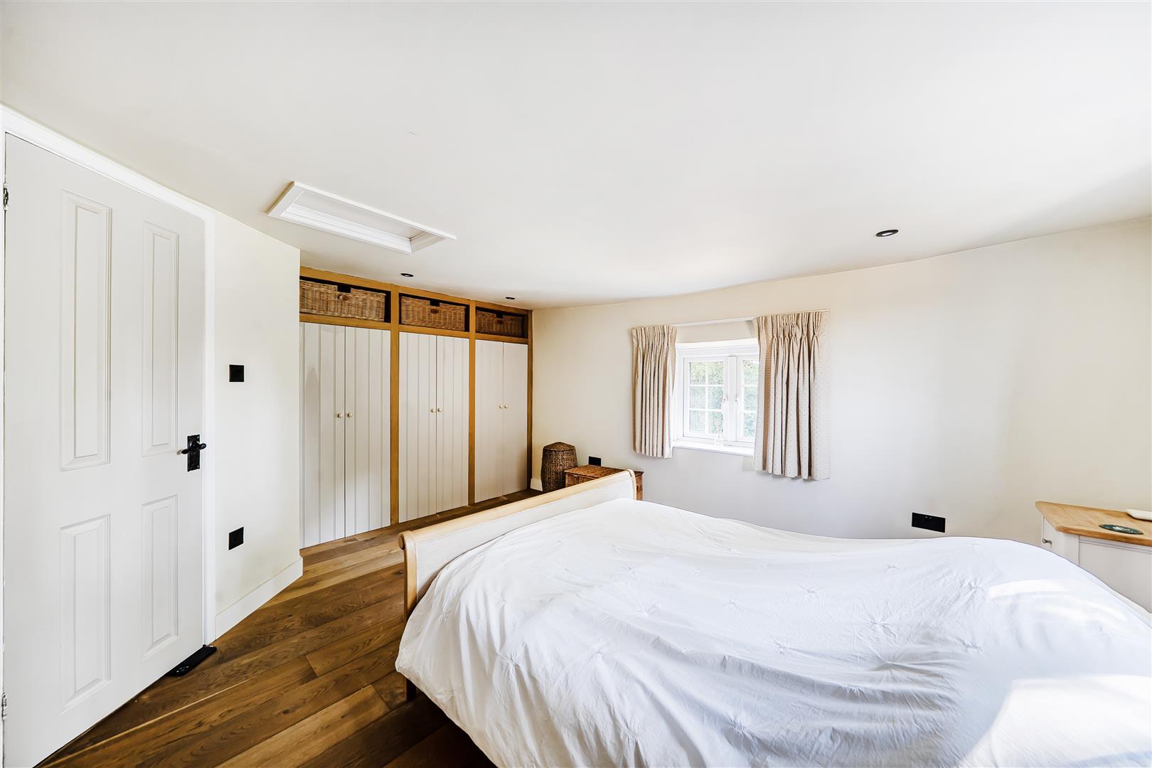 Property Image 4b361452-9562-42de-9fff-c9a75731b88e