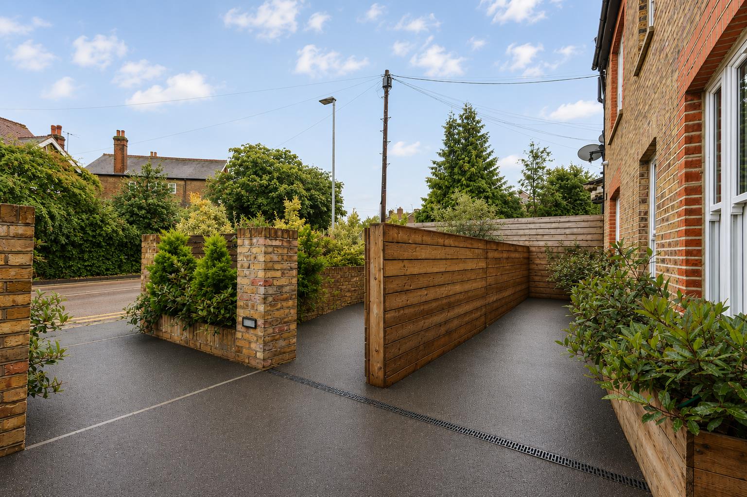 Property Image 4b39a576-c5f0-4977-aff7-f61365f55aa1