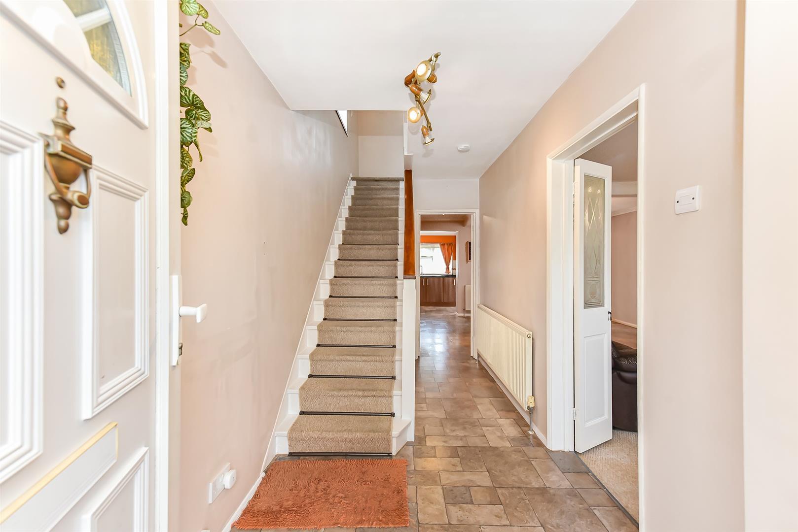 Property Image 4b3c49af-269b-429d-857f-7f65f11c3d60