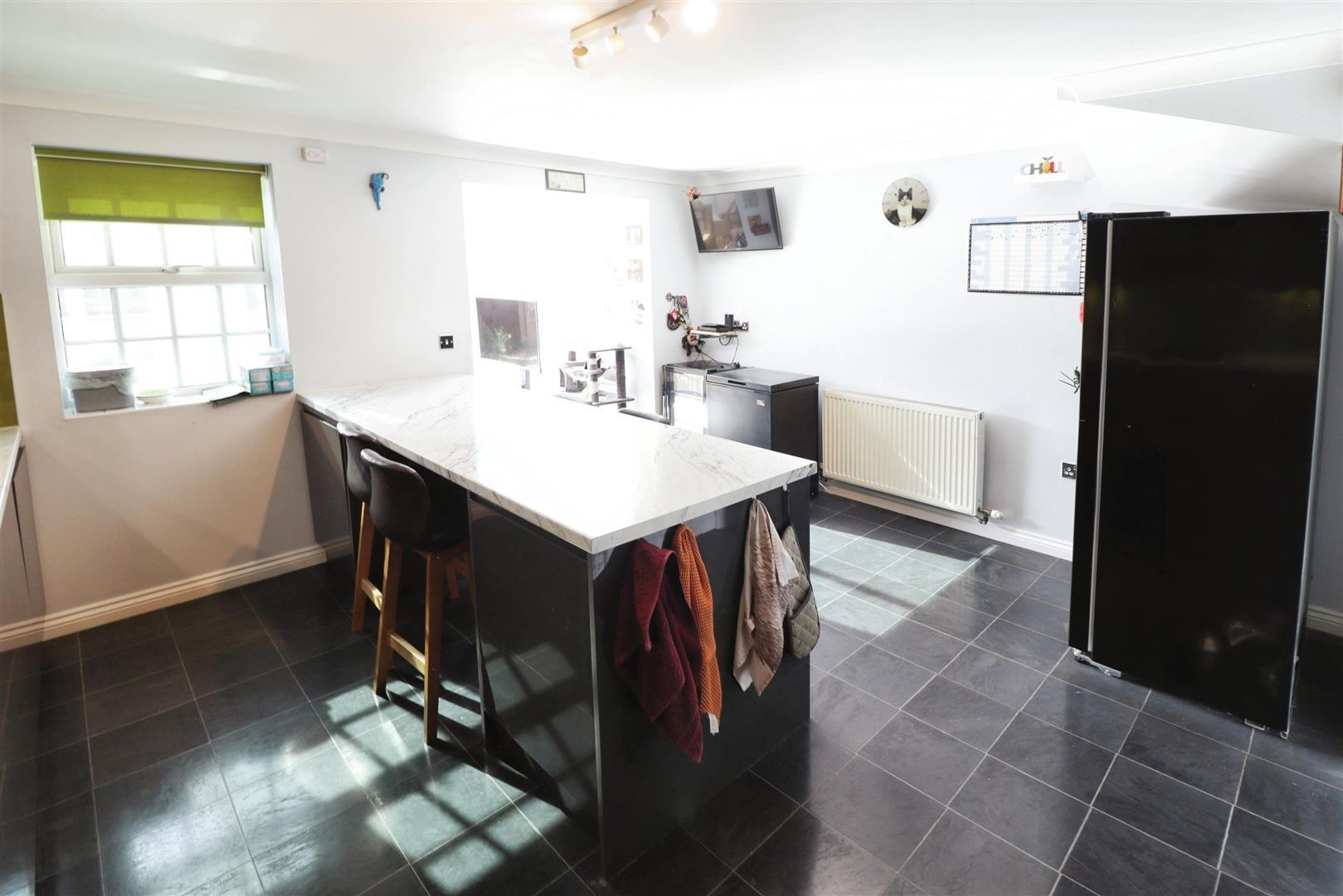 Property Image 4b3e8a37-c800-4883-8d40-f87ae3f2c6bf