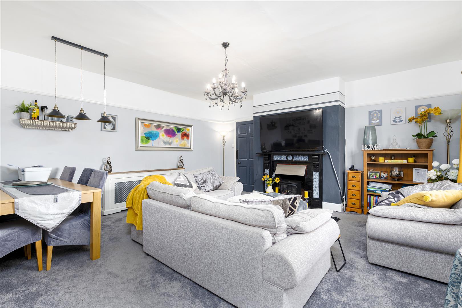 Property Image 4b3f13ce-ab61-44e4-bfc0-7502463afd32