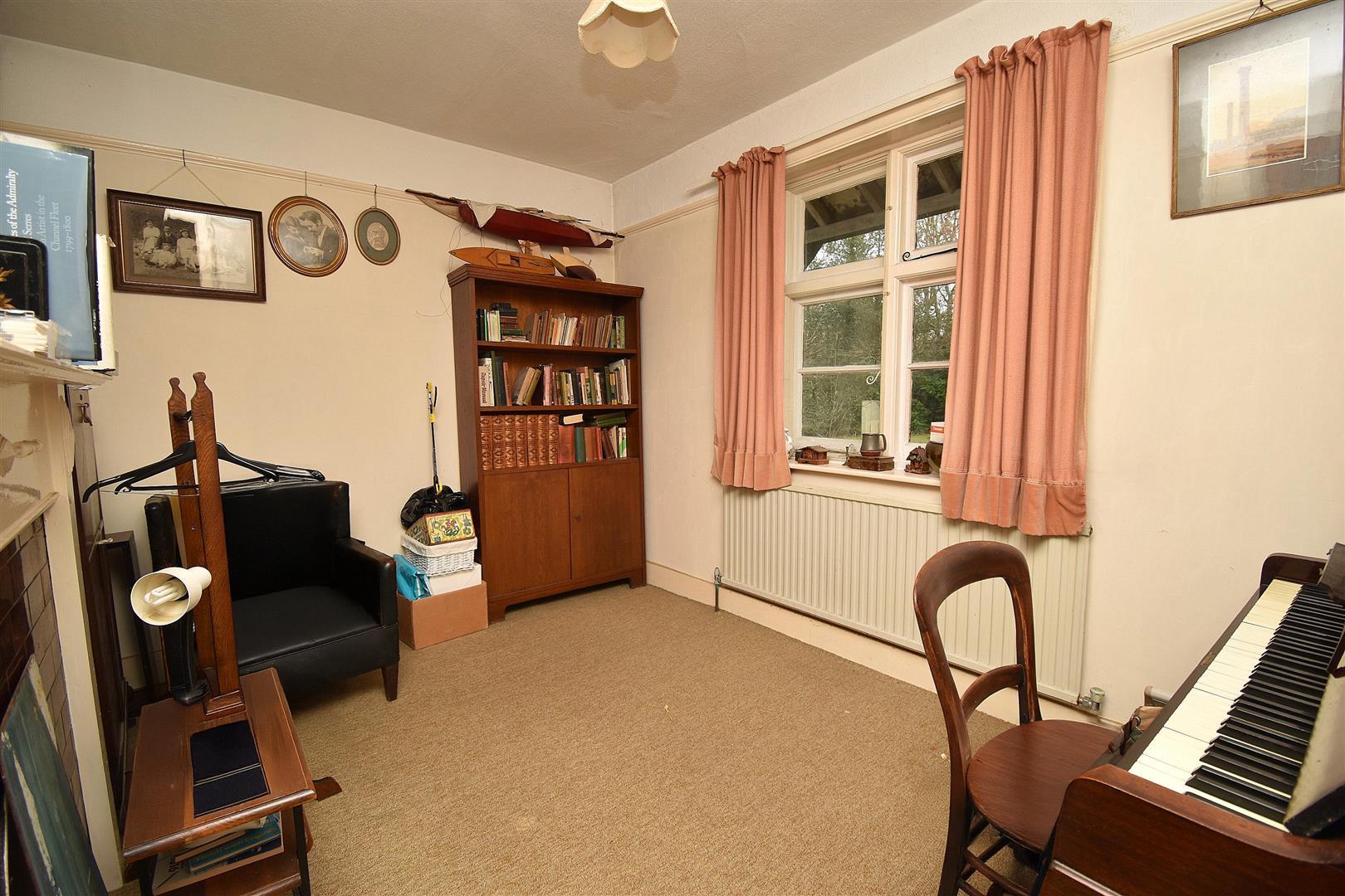 Property Image 4b3fec01-3c80-4dbe-a750-d2e35d73e570