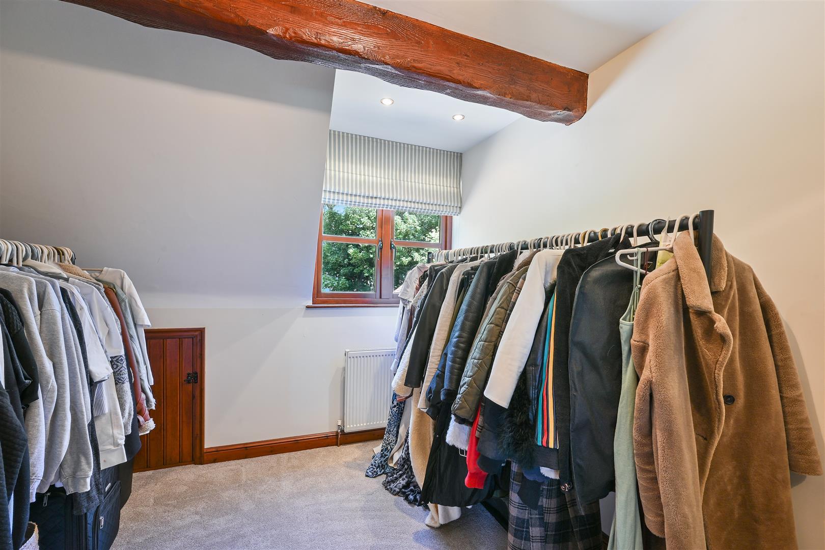 Property Image 4b6079df-63bd-4255-9ab9-172c3f11bc55