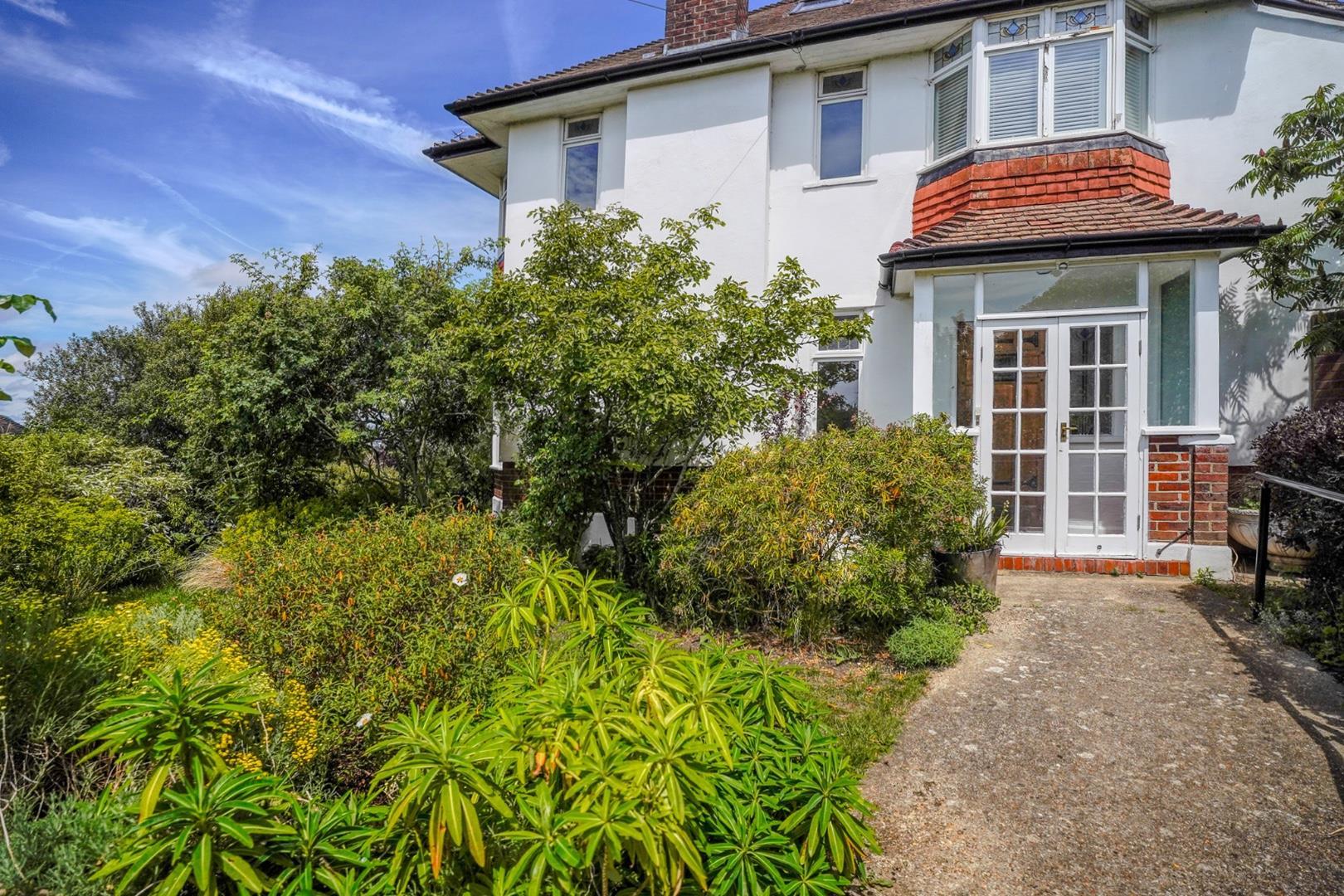 Property Image 4b6bc489-fa90-4e0c-921b-7f88f183edd0