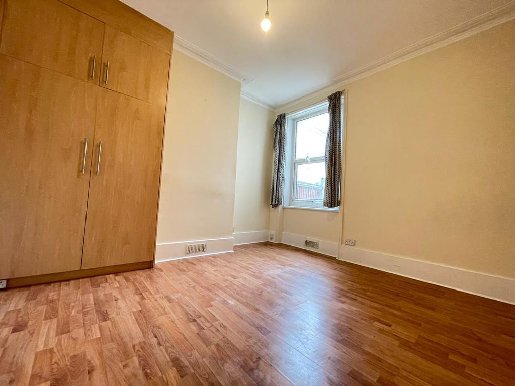 Property Image 4b7c983e-58a6-4ffe-ba9c-9aea8c4ce378