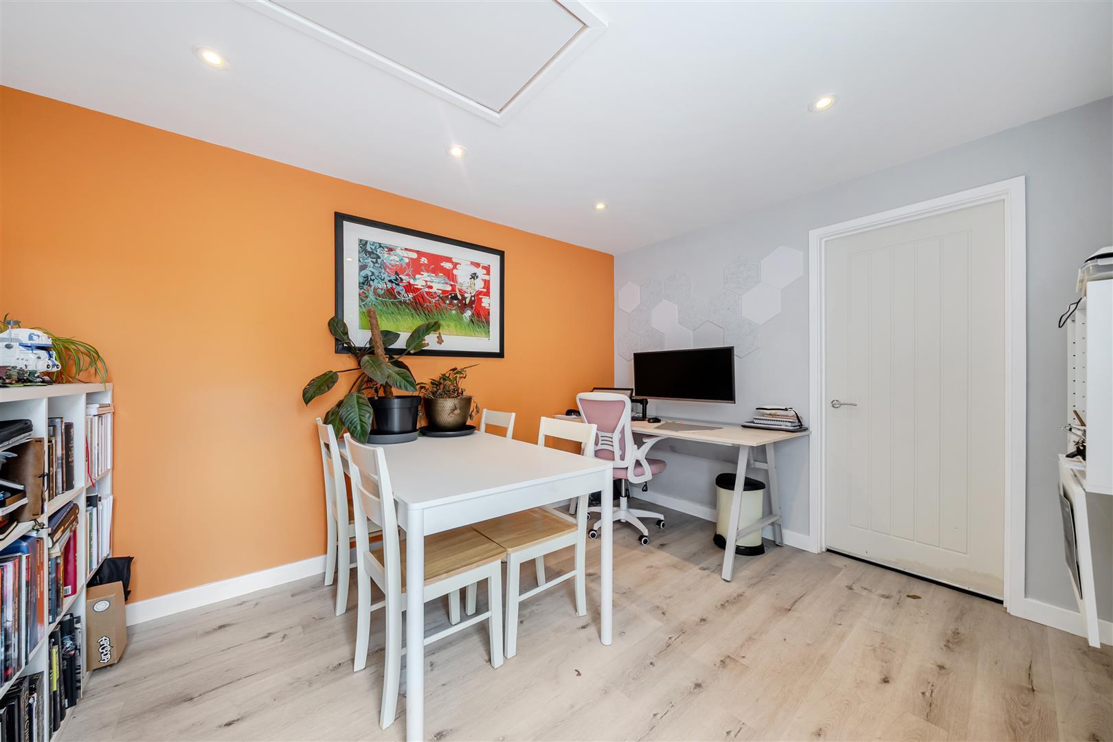 Property Image 4b82a436-44bf-453f-8143-21c8357b0665