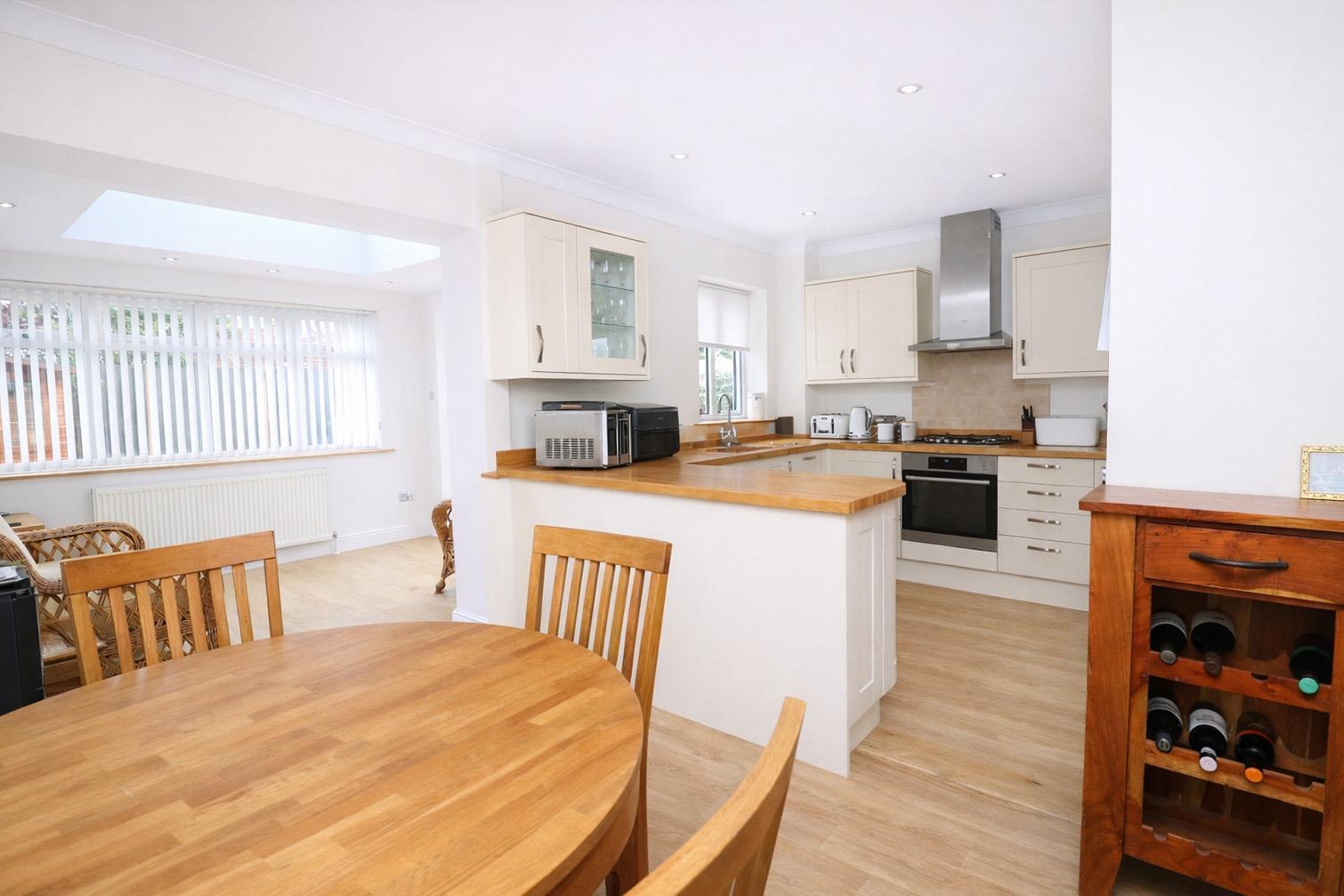 Property Image 4b88e398-dbba-4c75-89fe-f1520e725476