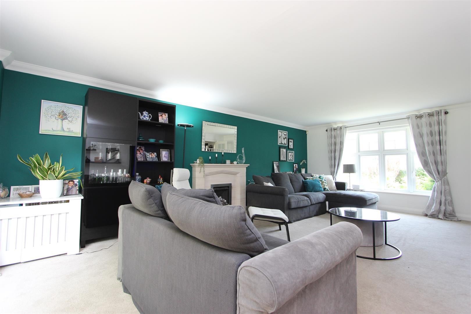 Property Image 4b8d5168-345b-4157-95b5-03025c7dd46a