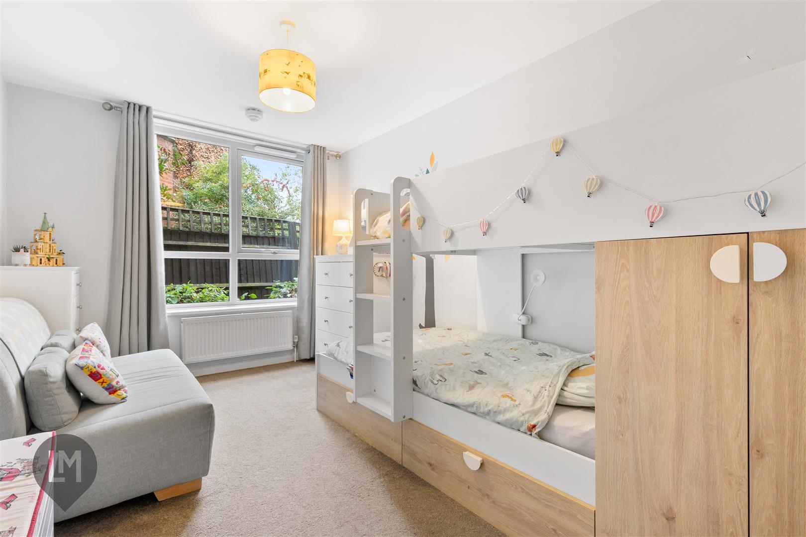 Property Image 4b8eb9dd-7488-40d9-b4d3-083297ab2982