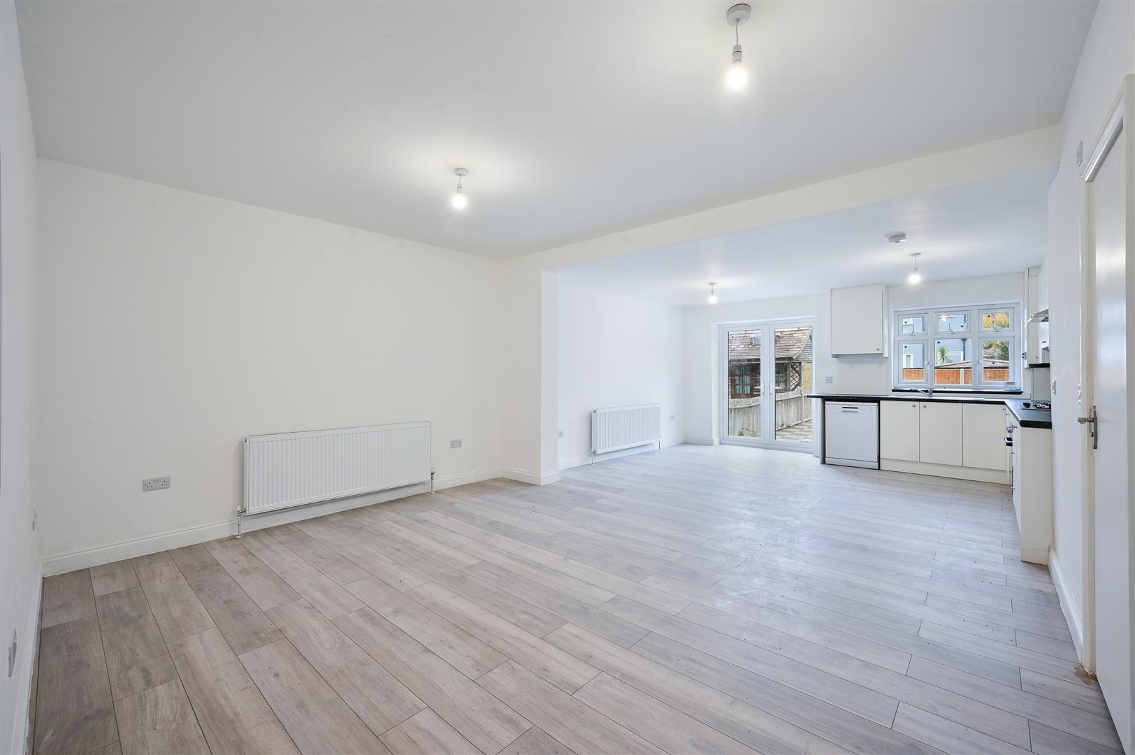 Property Image 4b96e2b1-d0ad-44ce-a584-0cdb67d1dc75