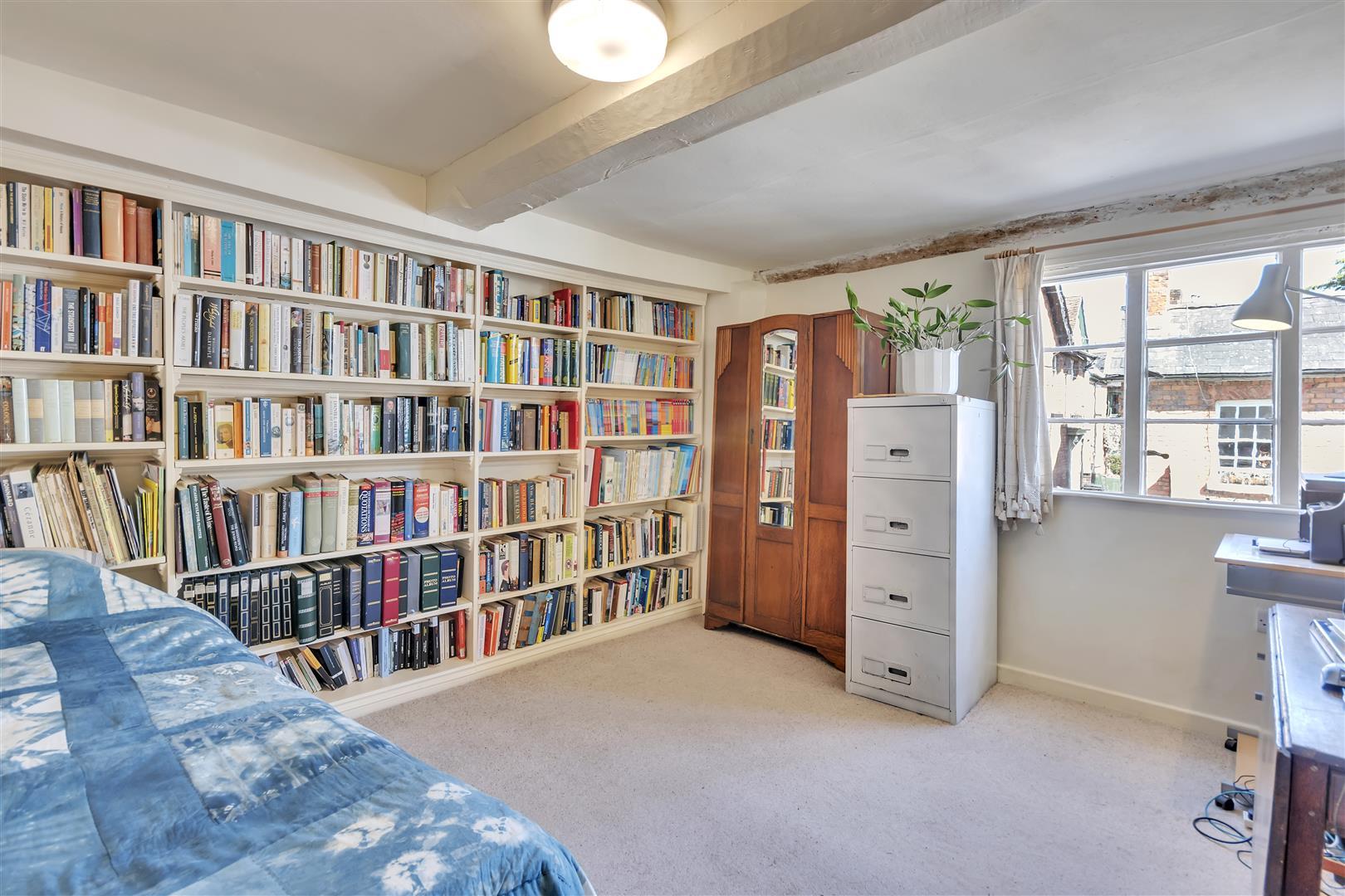 Property Image 4b99cfff-abdb-4449-8c34-f3df933ca52d