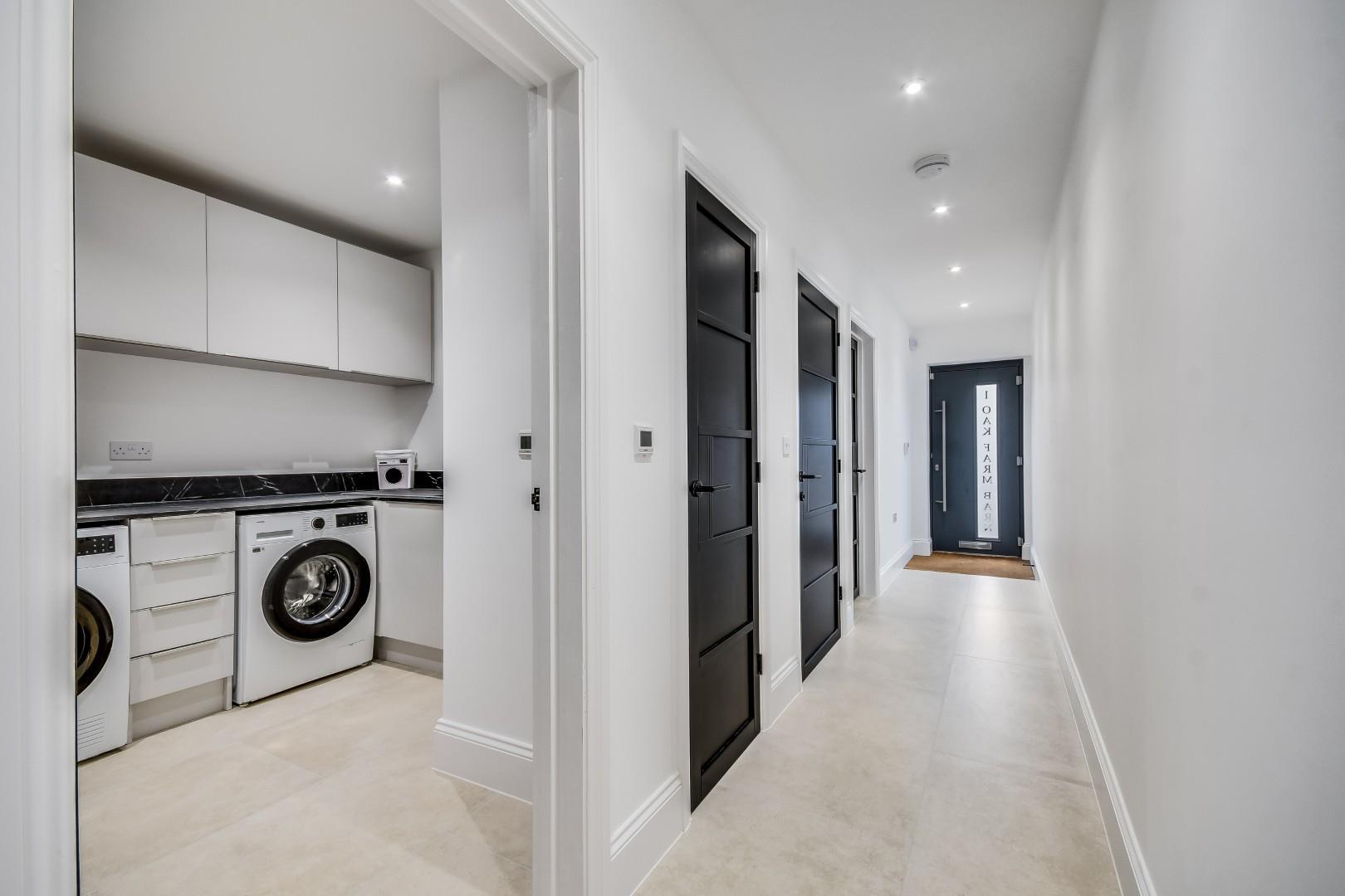 Property Image 4ba163b5-0305-45cc-932f-aa773c6b0477