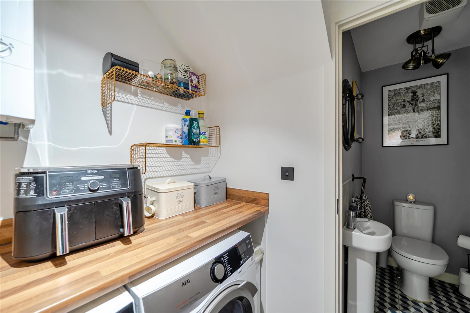 Property Image 4ba17a69-a313-4f06-9820-9d4715993a65