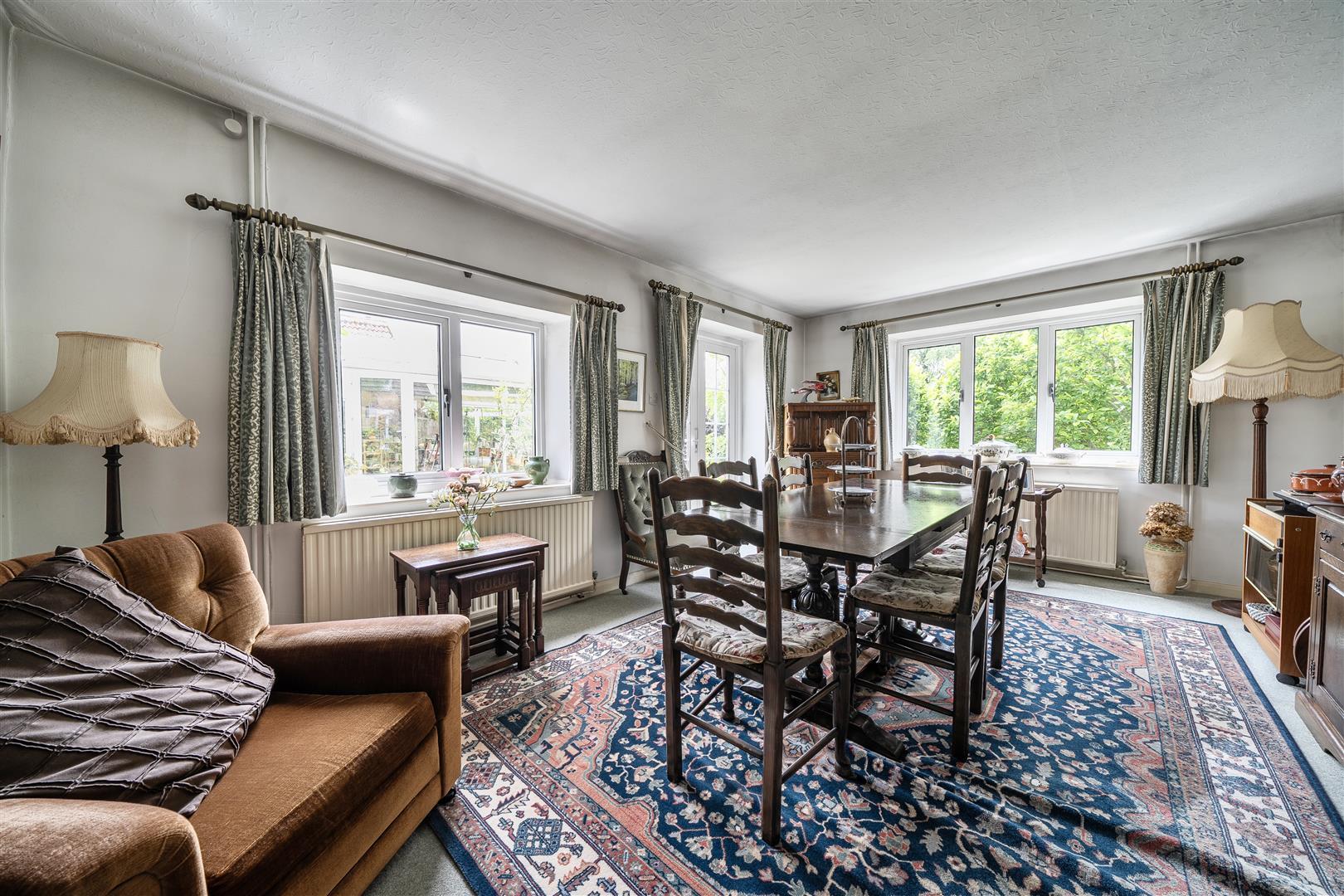 Property Image 4ba230d5-005b-4c35-81bd-5377f3a52a39