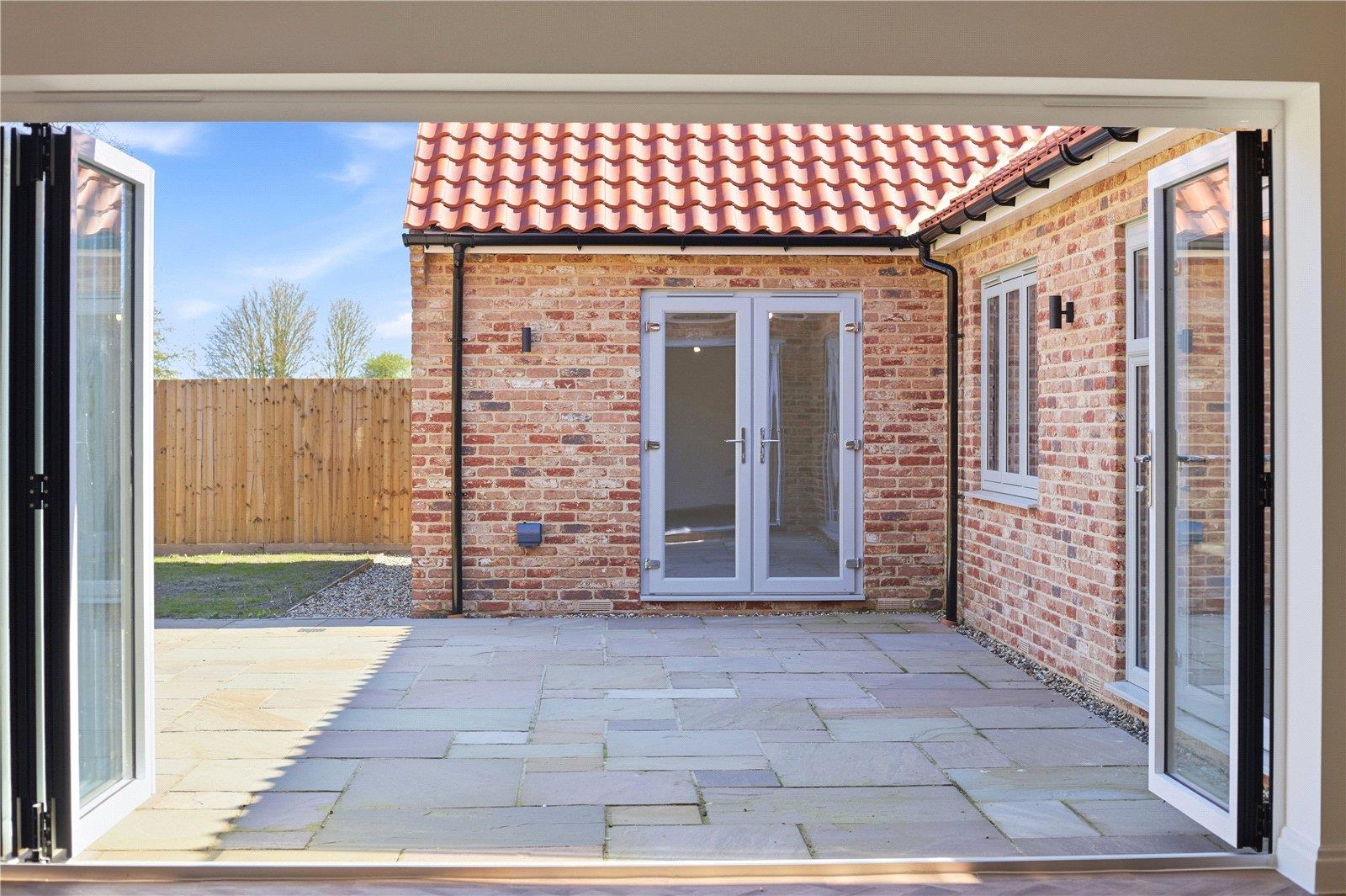 Property Image 4ba93bdb-490f-4d37-9bd3-1e98f4c291a0