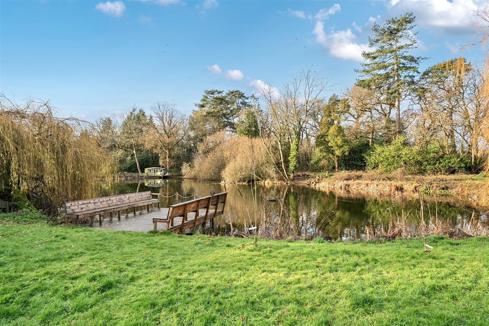 Property Image 4bb82dc6-b4f5-41dc-a384-d0b8a3ff577f