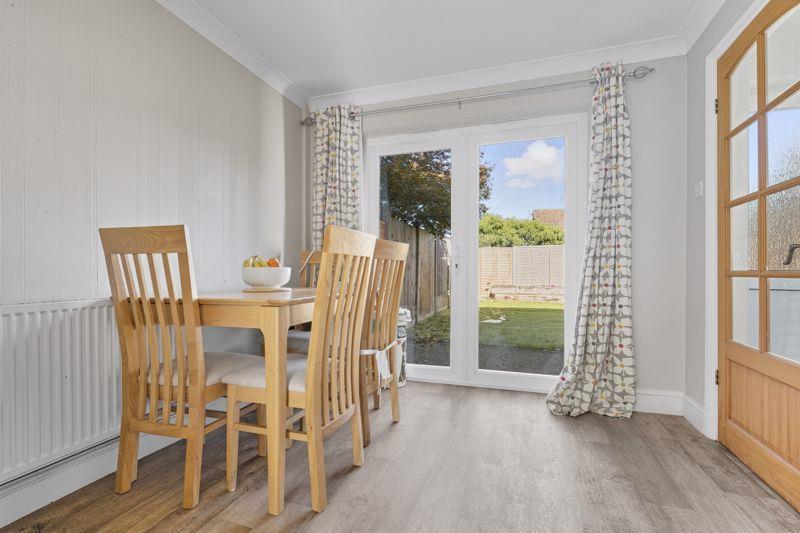 Property Image 4bd404bb-a609-4f4f-bc5b-18b6e0e83b89