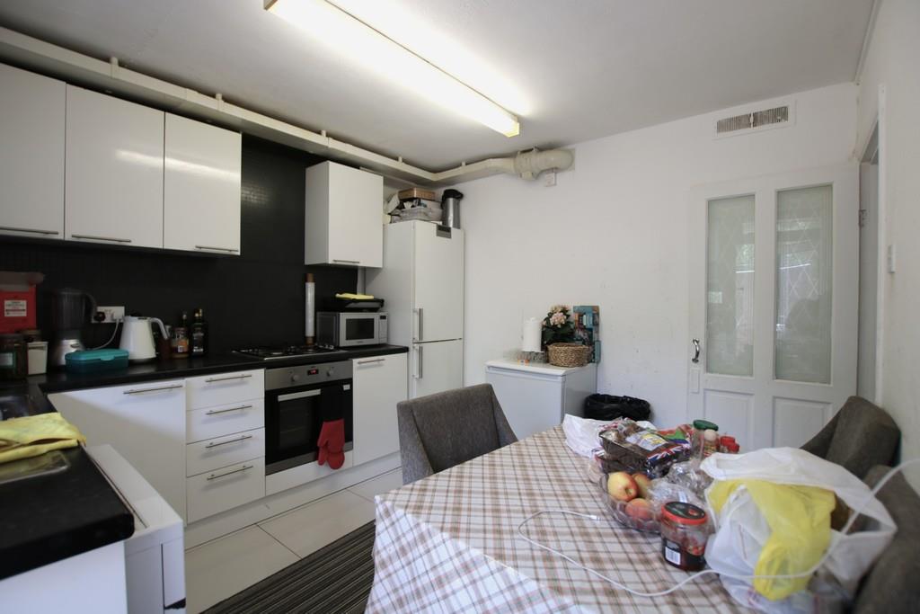 Property Image 4bdea372-8850-449e-9420-906e2457494f