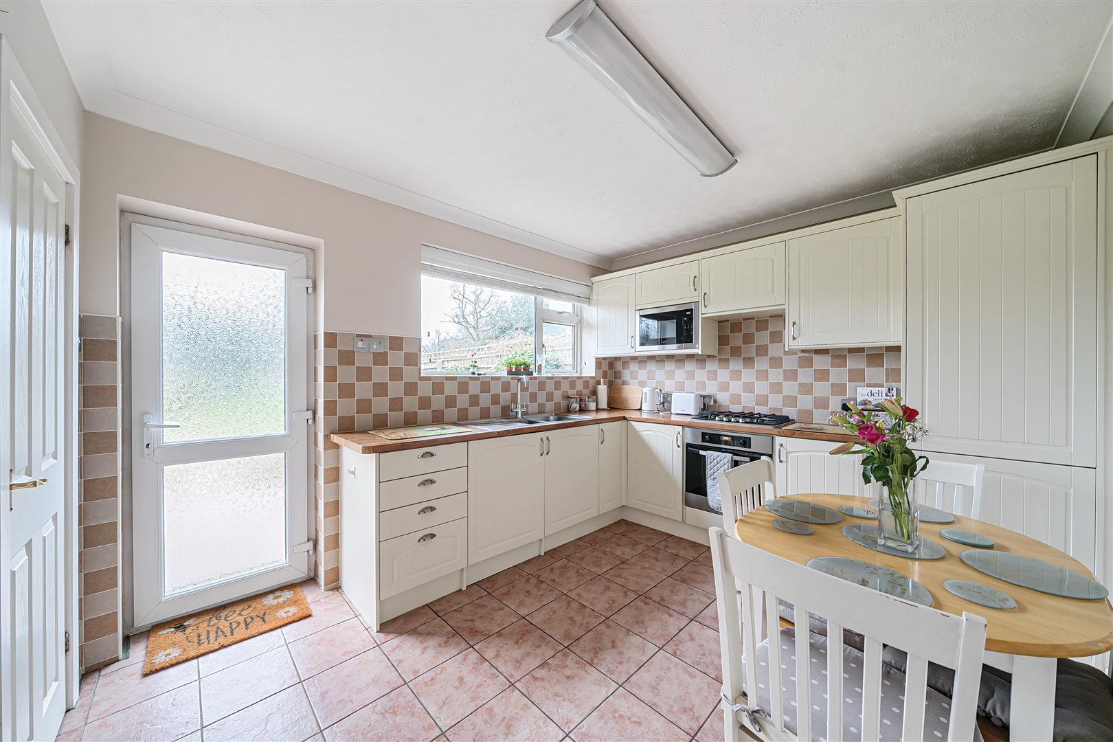 Property Image 4be1cf36-a3b3-4c52-9ff4-8fb15748a0d7
