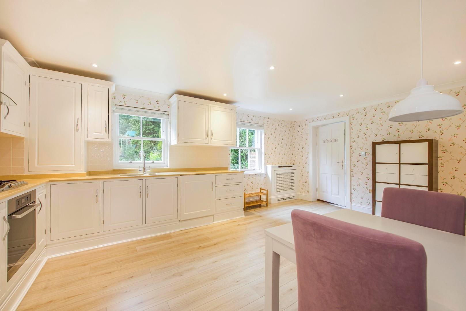 Property Image 4beebb98-b084-490f-99ec-ddec45366138