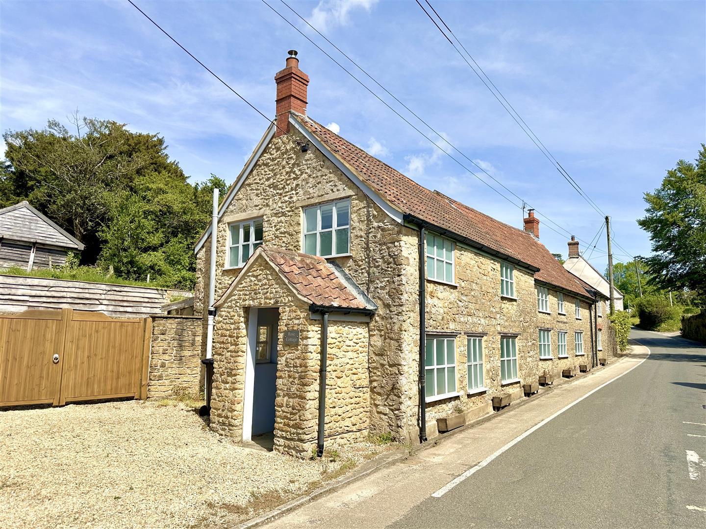 Property Image 4bfa6ff6-30a8-4b3a-b3f3-69111f71c10d