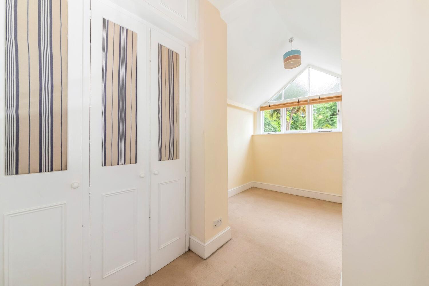 Property Image 4bfb957e-5b0d-446c-9365-aba003001b36
