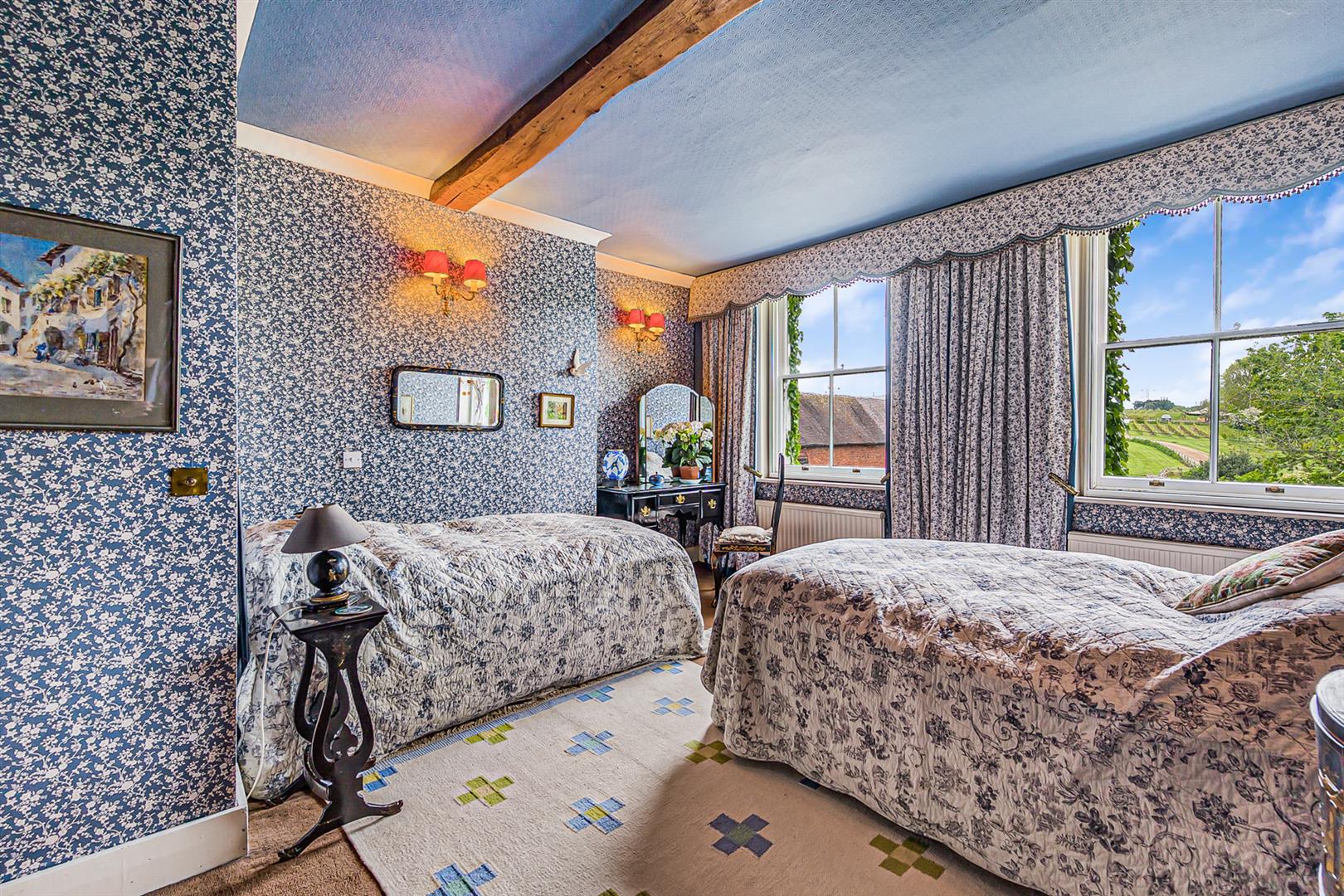 Property Image 4bffbe70-d3eb-4412-9419-9e6f3c3eb647