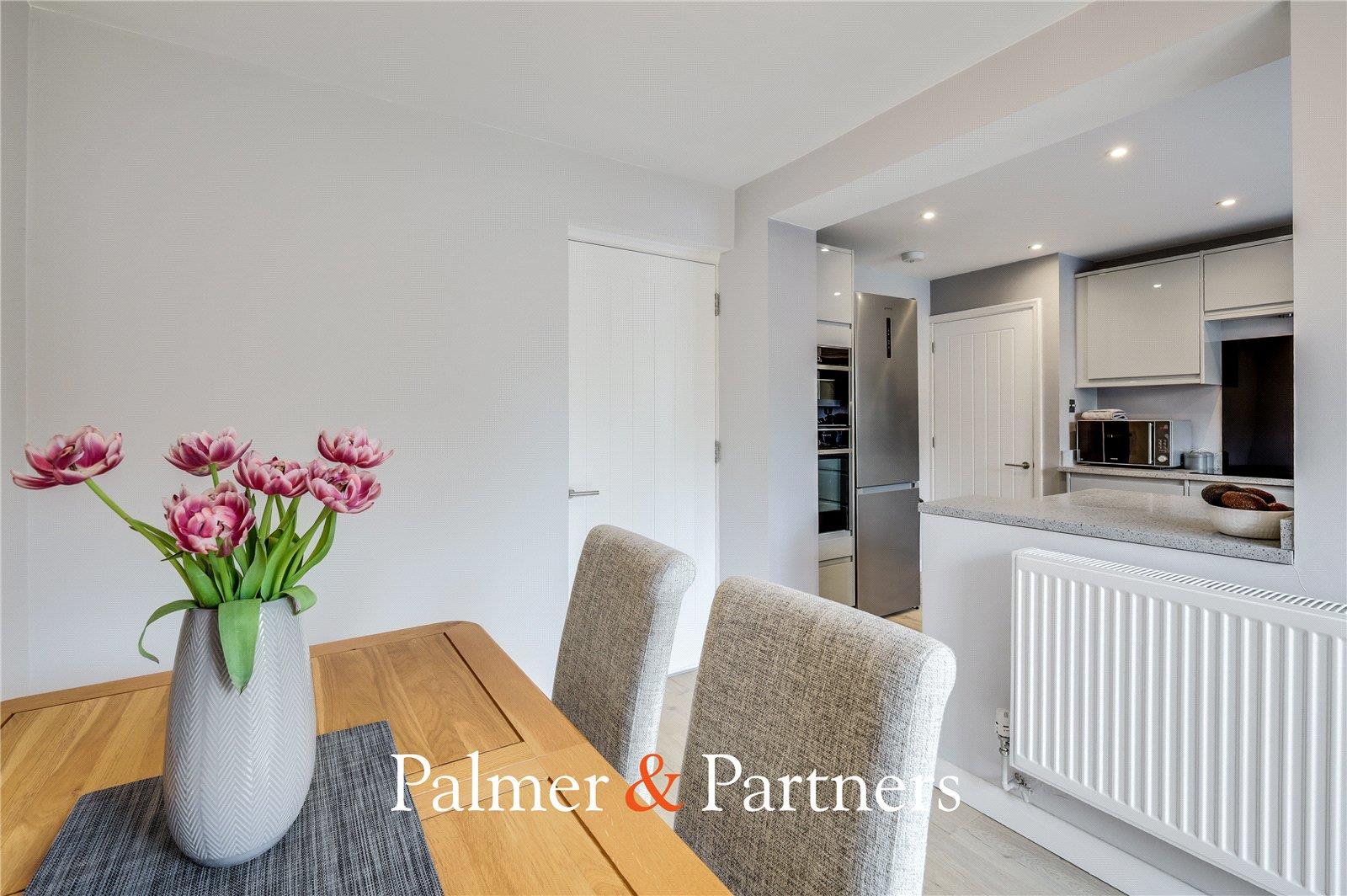Property Image 4c00cc5f-a46b-4d1c-8cf9-ea7ca1ee6cc2