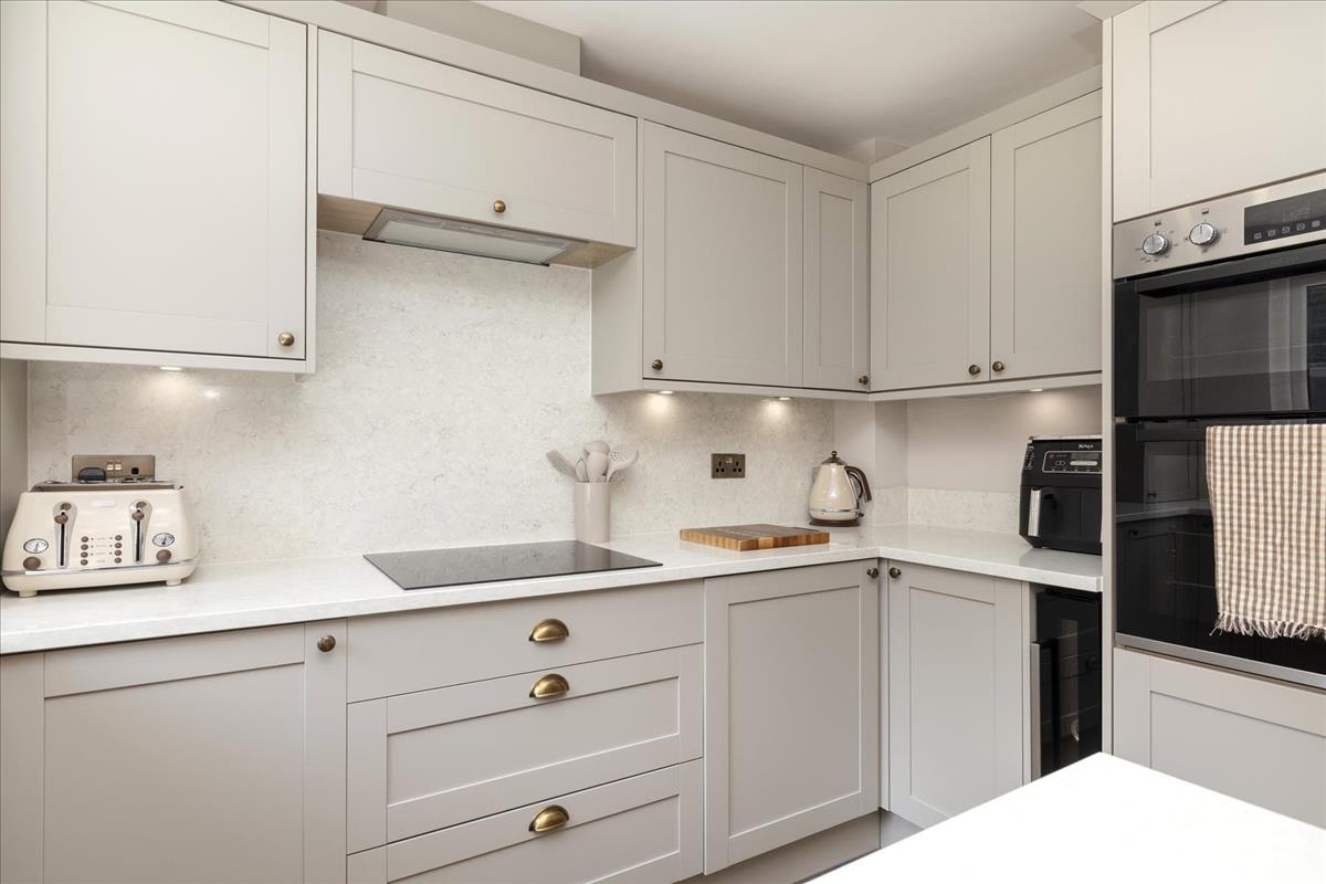 Property Image 4c01d00b-e0b5-41e9-b79a-f7e772951b41