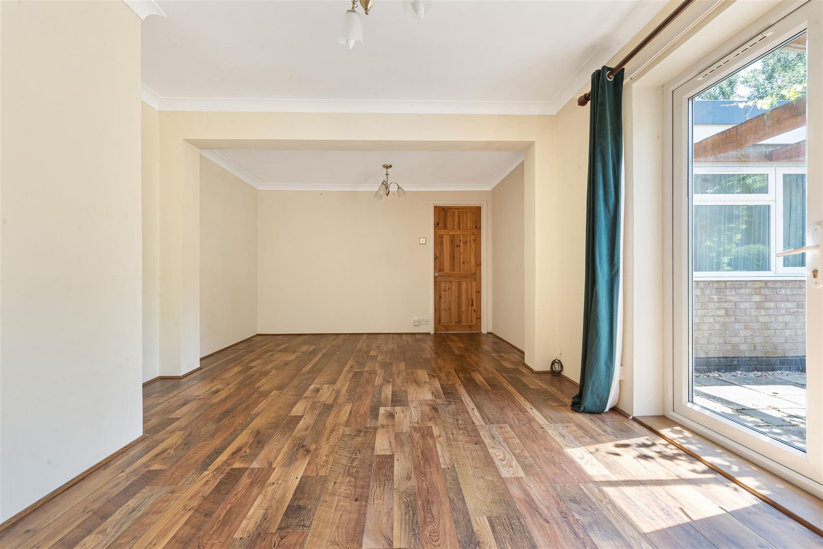 Property Image 4c02e227-3f2a-4f33-b4bc-33a0c741410e