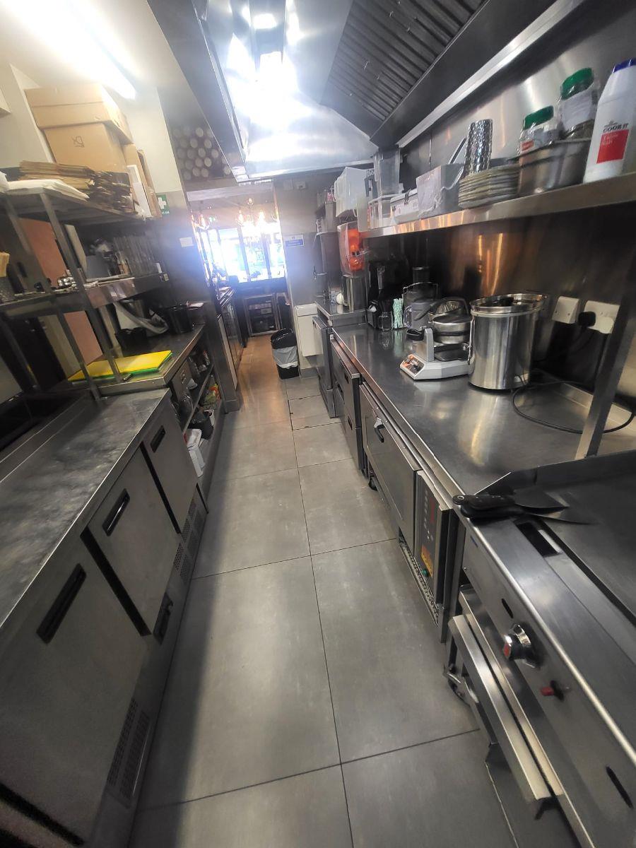 Property Image 4c1218bf-537f-49d0-9d1b-2d7043644d50