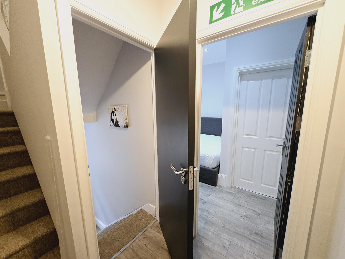 Property Image 4c22eeab-8f79-4b20-a664-3d45deffc947