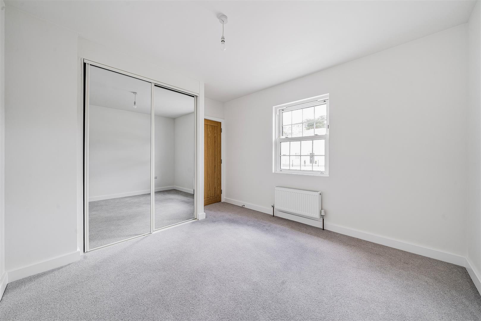 Property Image 4c251e72-733f-44e6-8a68-44b00460648a