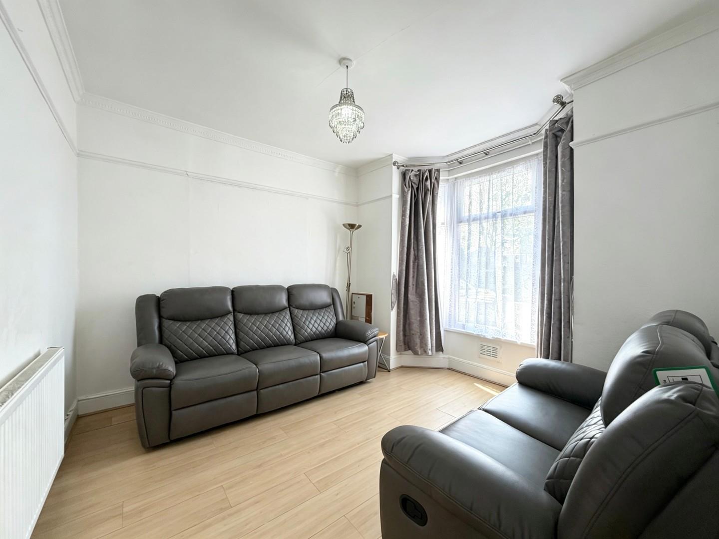 Property Image 4c370862-25cb-4283-8733-0313d406c305