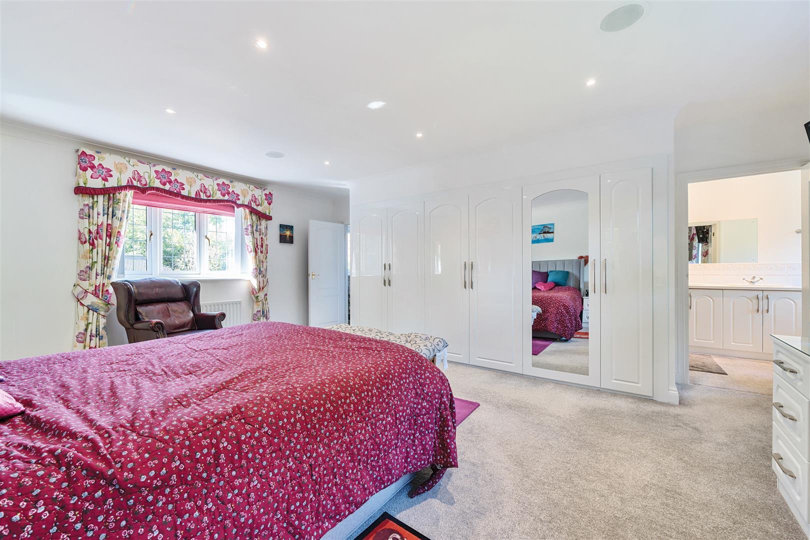Property Image 4c3c4dac-82ff-4ec2-817c-c5c1754237e5