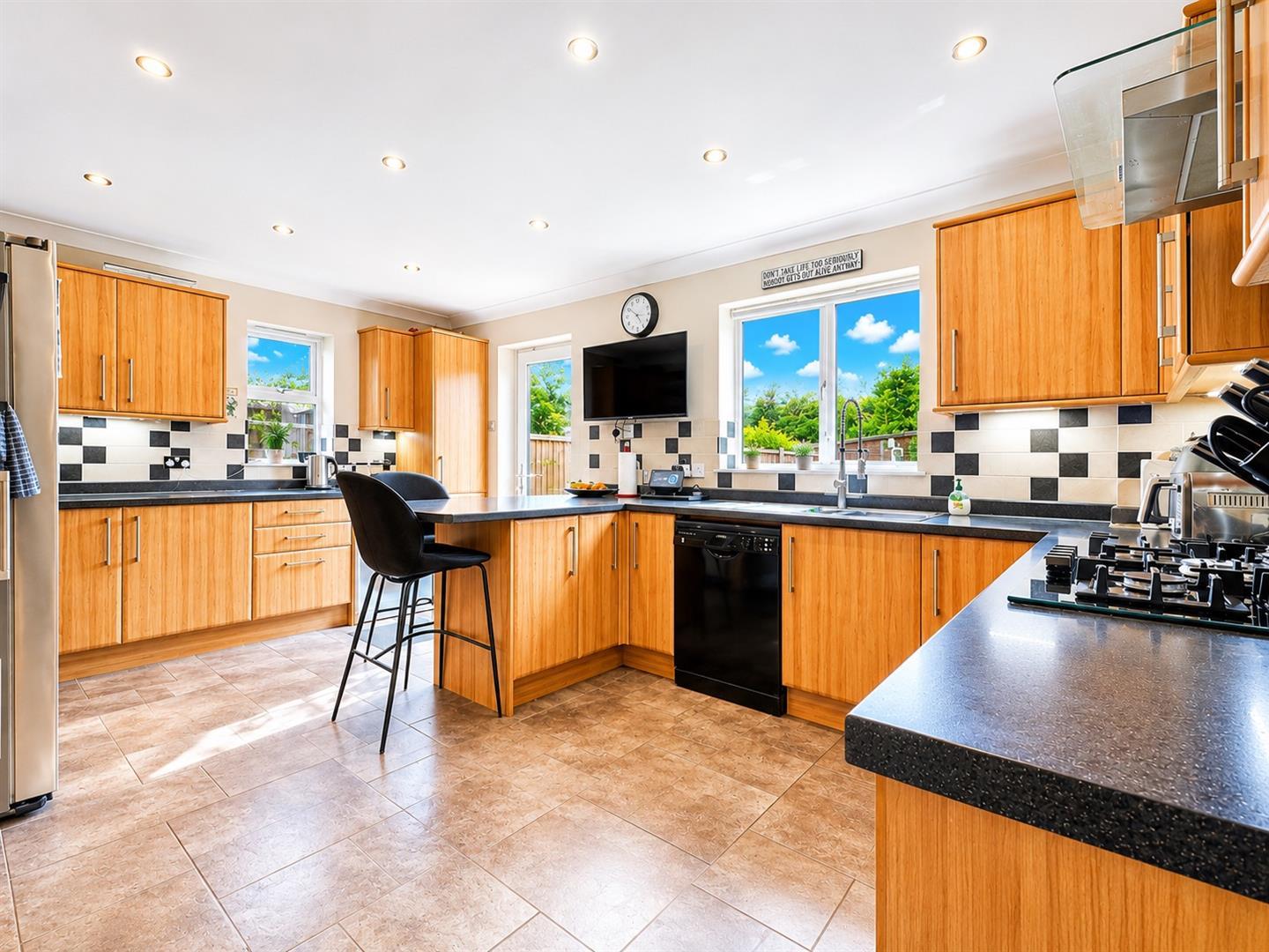 Property Image 4c449e34-7ab6-496d-9751-4ffd9588c112