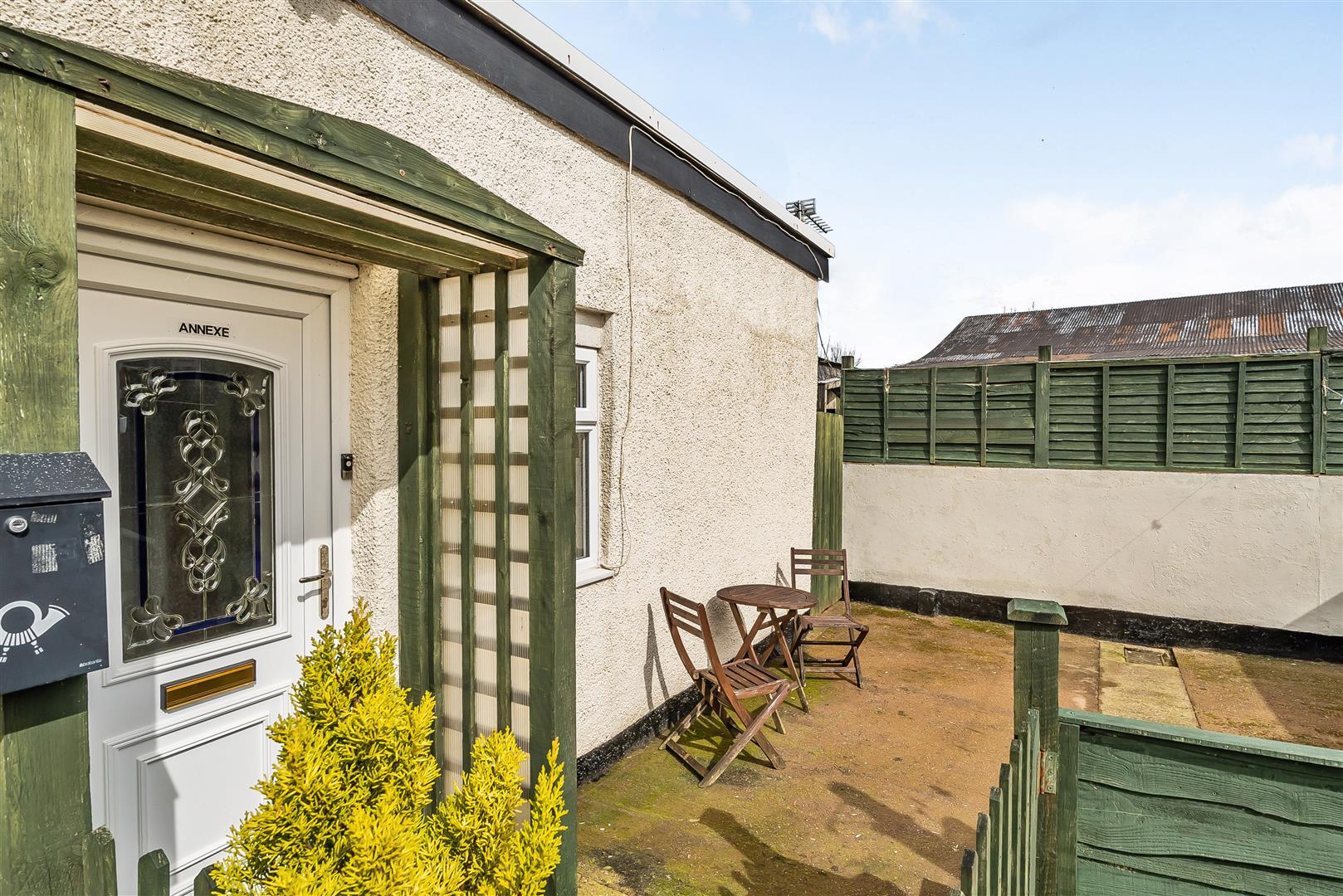 Property Image 4c4b4cdb-f51c-4dce-9f0d-f14d383890d4