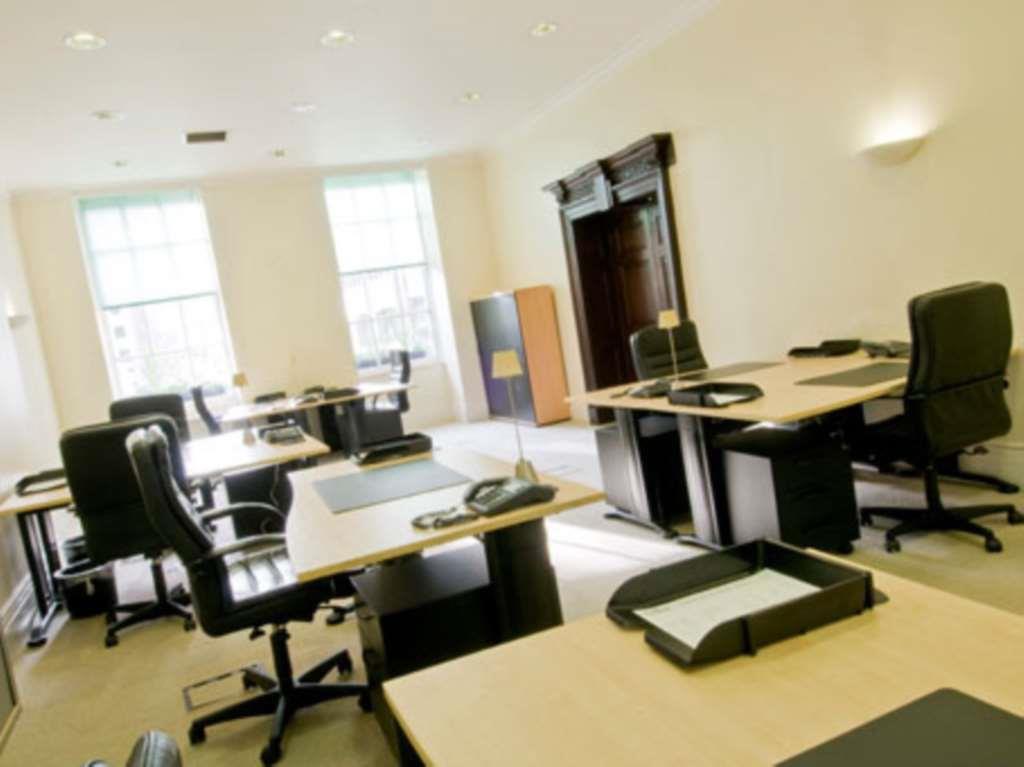 Property Image 4c5c575e-a8aa-45cc-b529-b8f3971f2fef
