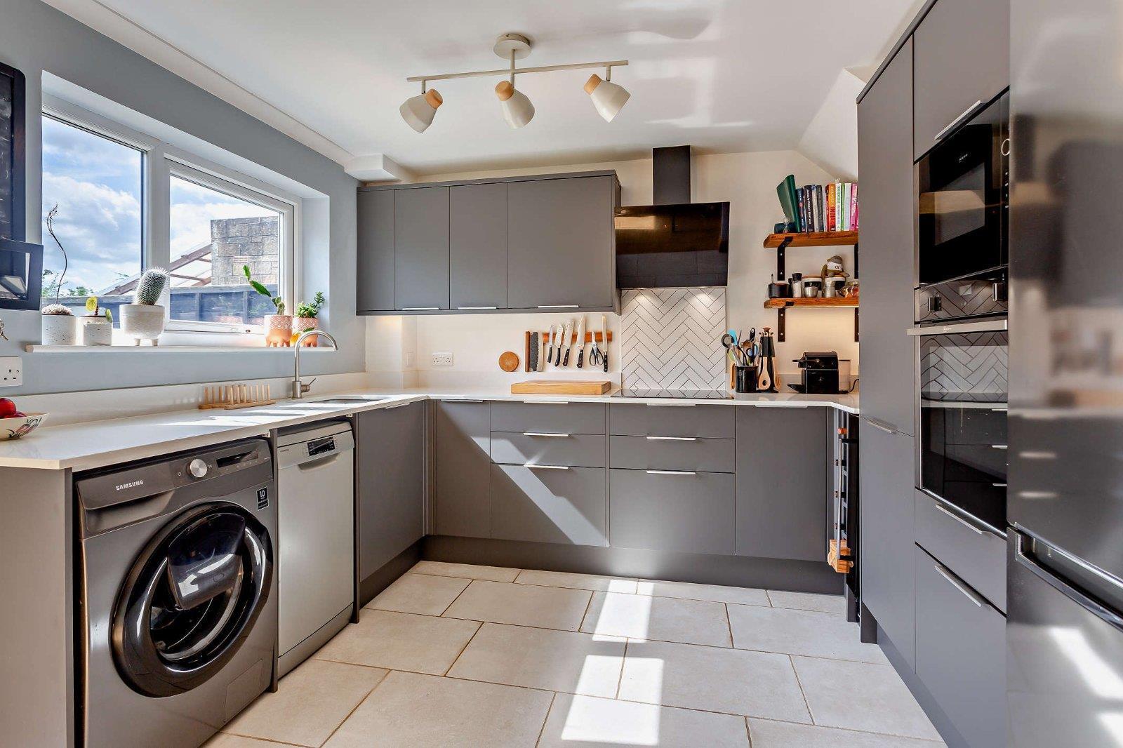 Property Image 4c715ad4-3ecb-4574-a788-7afc30dd13b0