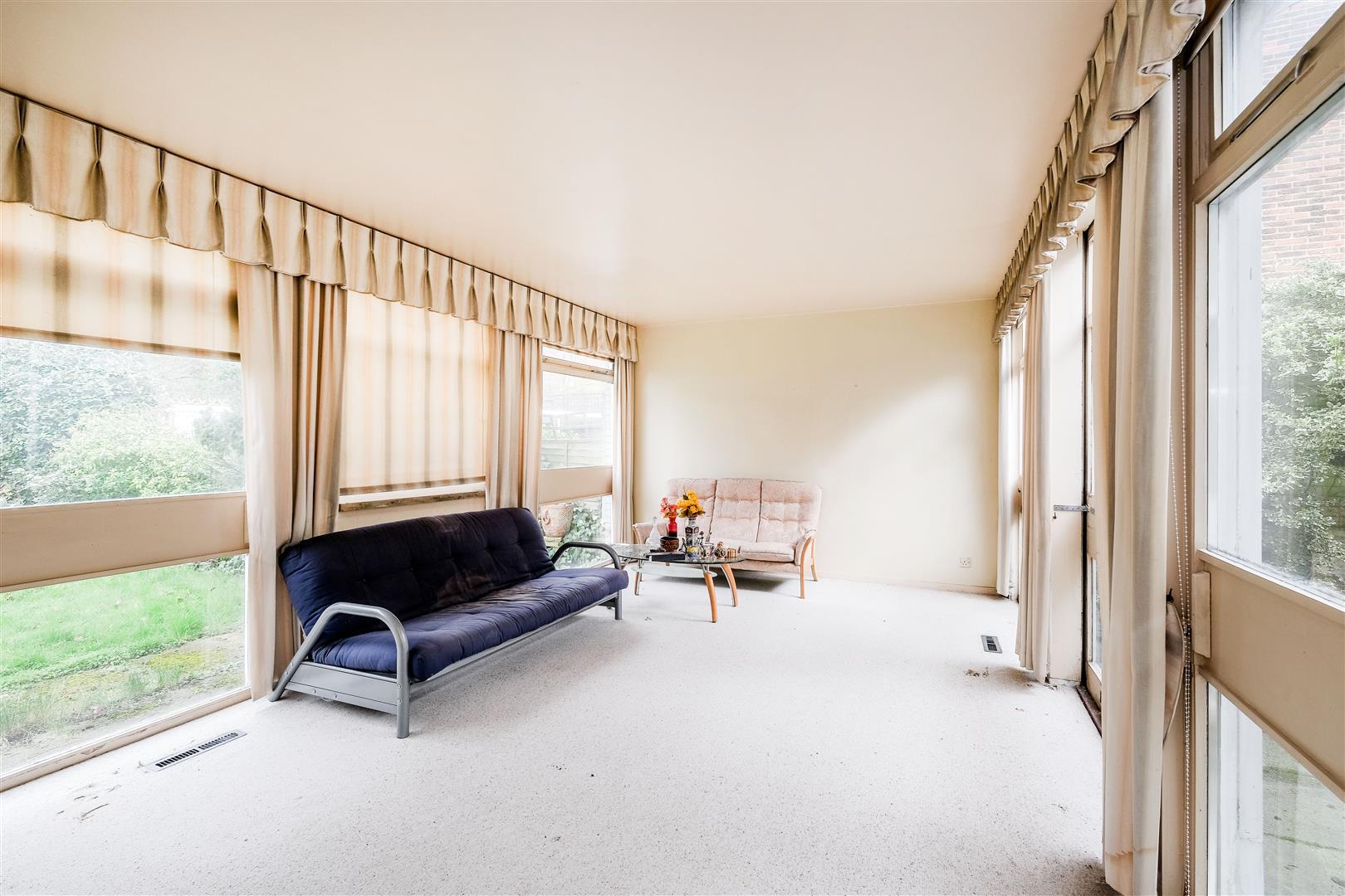 Property Image 4c830224-81ad-4a99-8a2b-a9e968b8729f