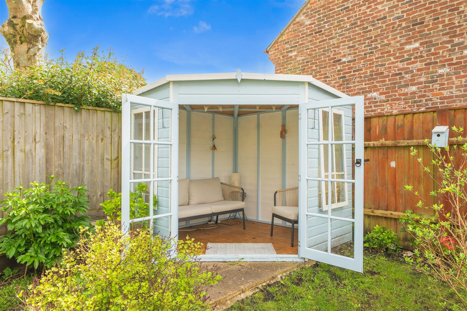 Property Image 4c8c5679-d51e-4dfd-84a1-b0d0704c58c8