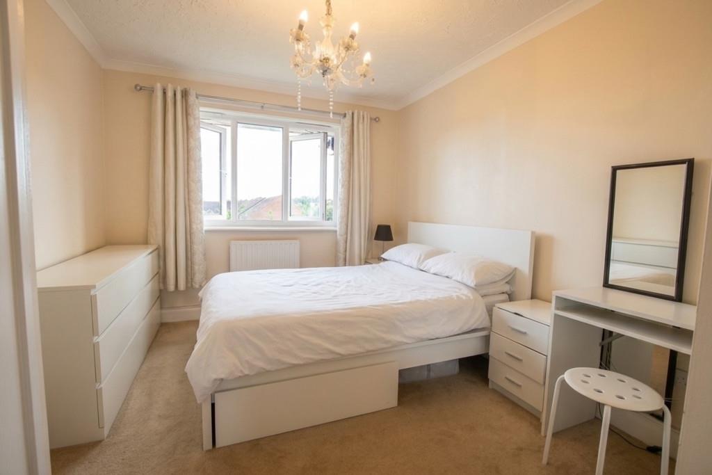 Property Image 4c8cedb0-ad93-4c35-aaf5-97c5668d28ff