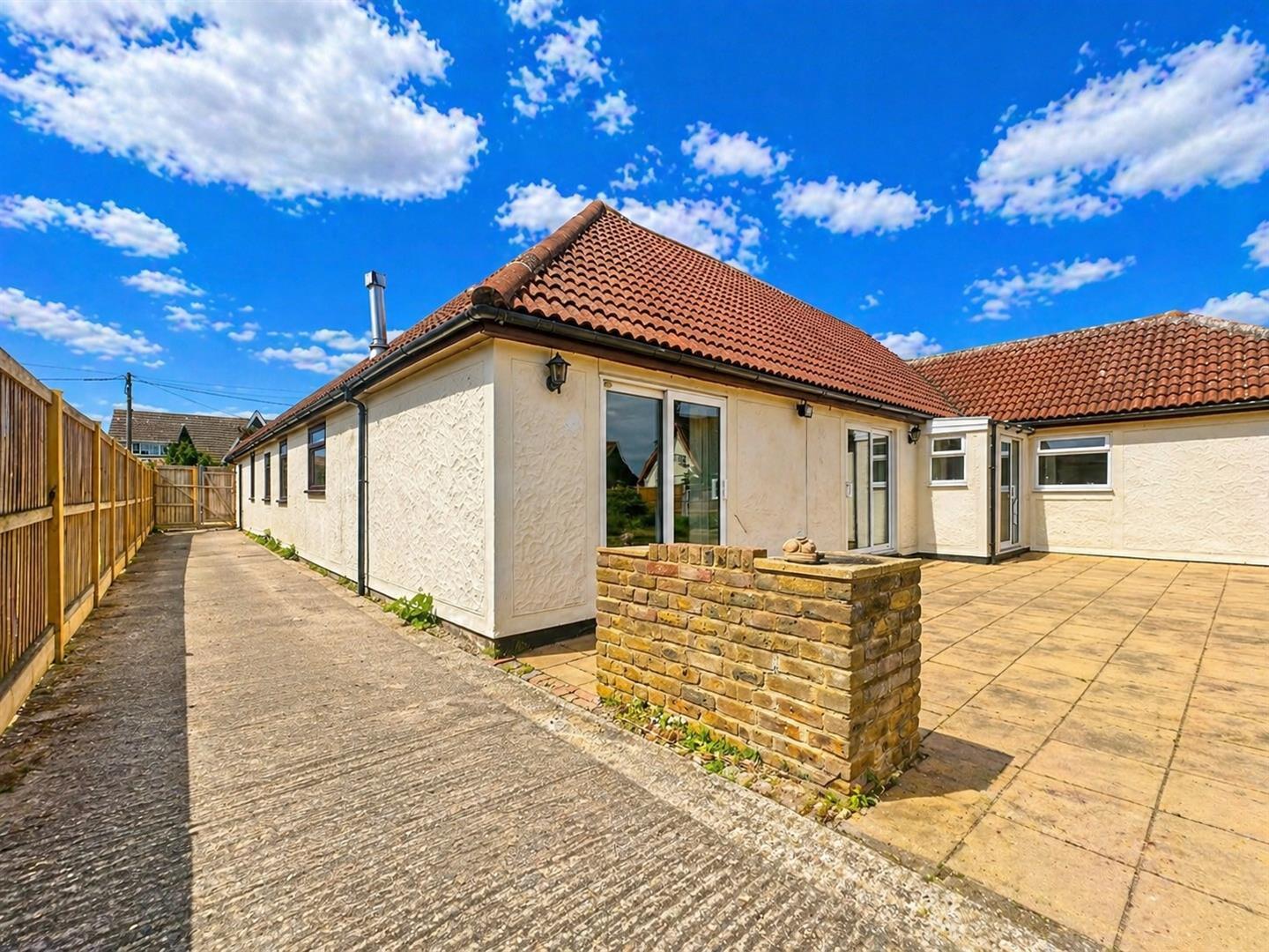 Property Image 4c976b8a-4f97-4c84-90ba-f48a2d2a8da1