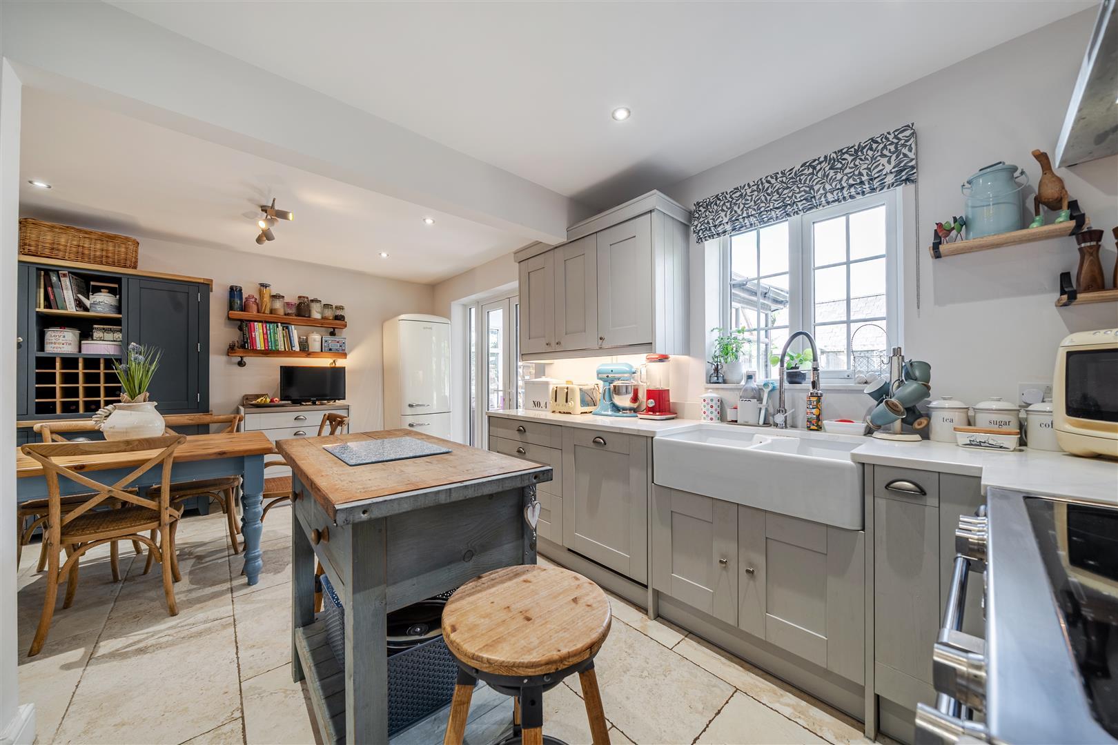 Property Image 4ca14aae-ea9a-4be6-be13-652b48f893c7